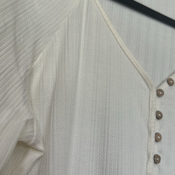 Did & Rae top - Picture 3 of 5